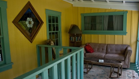 Enjoy the Sun at Nechung Temple